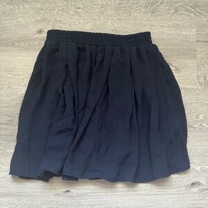 Brandy Melville Navy blue skirt